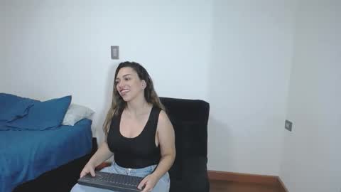 tulipan online show from March 8, 1:50 am