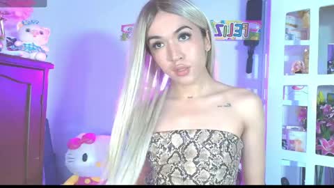 yiyii9 online show from April 17, 10:28 am