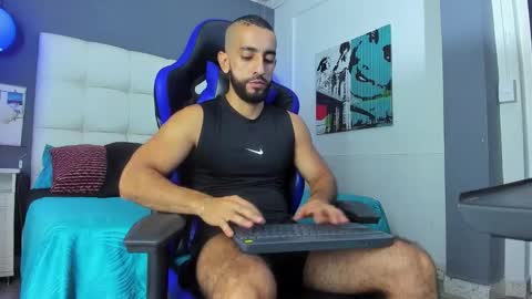 Yiyo online show from September 25, 10:17 pm