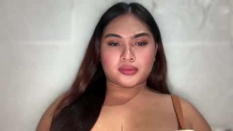 yllana love online show from November 26, 4:04 pm