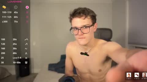 yngdesire1 online show from February 18, 2:55 am