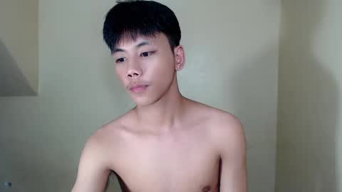 ynotyu online show from November 17, 9:01 am