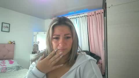 Snapshot of yokiko_daring chatting on September 19, 2:21 pm yokiko online show from September 19, 2:21 pm