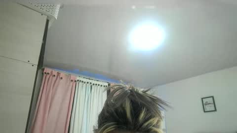 Snapshot of yokiko_daring chatting on October 14, 12:52 pm yokiko online show from October 14, 12:52 pm