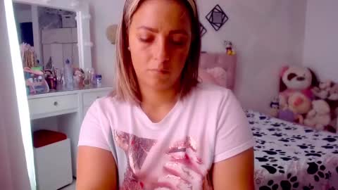 Snapshot of yokiko_daring chatting on December 20, 2:26 pm yokiko online show from December 20, 2:26 pm