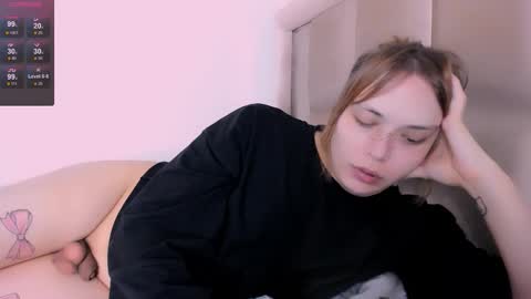 yomoyoo online show from February 10, 8:56 pm