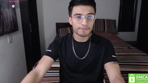 yoshy_man online show from December 23, 3:02 am