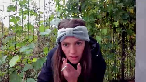 Snapshot of you_love_melisa chatting on October 15, 8:15 am private on 18 per minute start private 500 tokensOnlyfans online show from October 15, 8:15 am