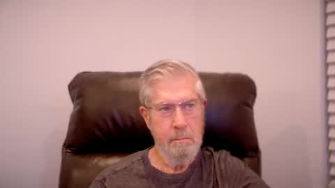 Snapshot of yougogirl_3 chatting on September 14, 4:48 am Colorado Guy Straight online show from September 14, 4:48 am
