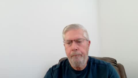 Snapshot of yougogirl_3 chatting on February 7, 9:15 pm Colorado Guy Straight online show from February 7, 9:15 pm