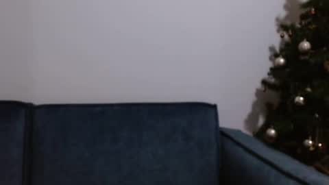 your420_cam online show from January 25, 1:30 pm