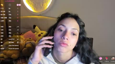 mia3 online show from February 18, 3:28 am