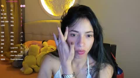 mia3 online show from February 20, 4:56 am