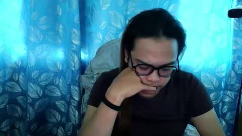 your_dreamgirlxxx69 online show from October 23, 2:35 am