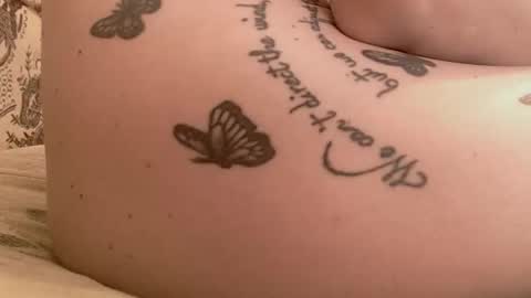 Emily online show from April 1, 9:32 am