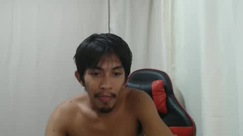 your_guy111 online show from May 4, 4:24 pm