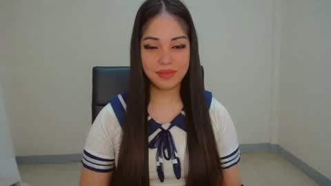  GWEN  online show from December 14, 12:22 am