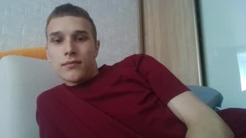 Snapshot of your_honeyy chatting on September 13, 11:45 am Mark online show from September 13, 11:45 am
