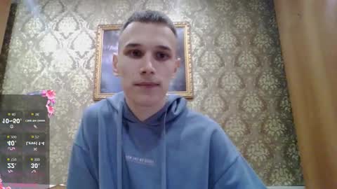 Snapshot of your_honeyy chatting on October 20, 10:42 am Mark online show from October 20, 10:42 am