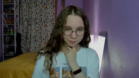 Leslie online show from October 8, 7:09 pm