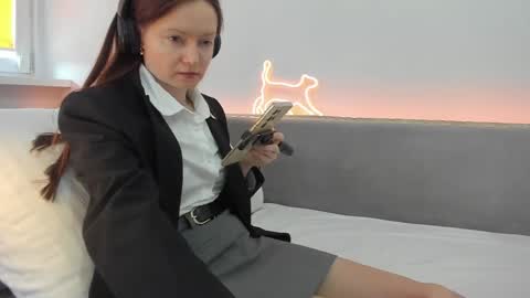 Your Librarian online show from February 20, 11:12 am