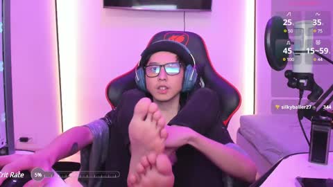 Han   online show from February 28, 1:58 am