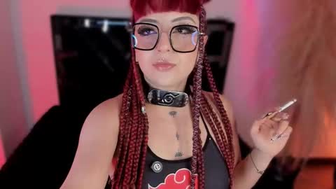 Cami independent model online show from December 18, 6:20 am