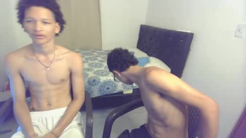 your_master7 online show from February 10, 4:37 am