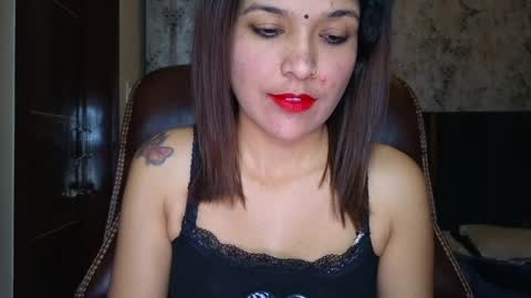 Snapshot of your_priya_77 chatting on January 31, 4:14 am sonam online show from January 31, 4:14 am