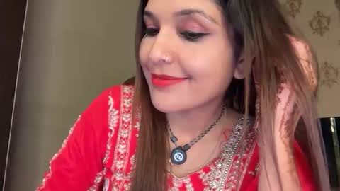 Snapshot of your_priya_77 chatting on October 11, 12:48 am sonam online show from October 11, 12:48 am