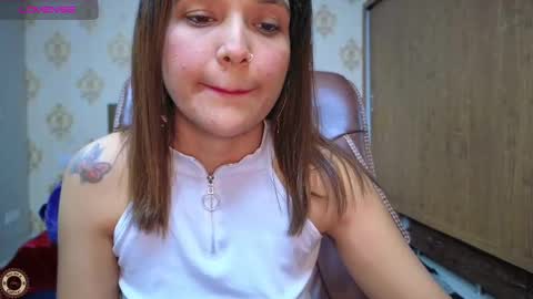 Snapshot of your_priya_77 chatting on February 11, 6:55 pm sonam online show from February 11, 6:55 pm