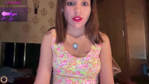 Snapshot of your_priya_77 chatting on February 20, 2:57 pm sonam online show from February 20, 2:57 pm