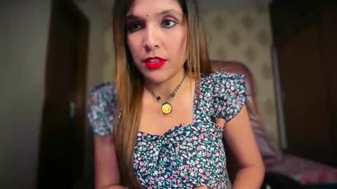 Snapshot of your_priya_77 chatting on October 7, 7:32 pm sonam online show from October 7, 7:32 pm