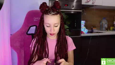 Alice  online show from April 23, 12:07 am