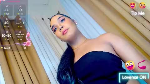 your_ryliedoll online show from November 10, 11:46 am