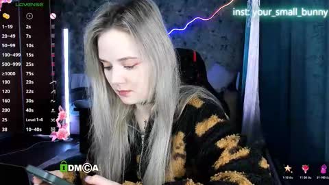 Molly online show from March 1, 2:27 am