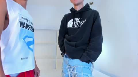 Angel online show from April 1, 1:41 pm