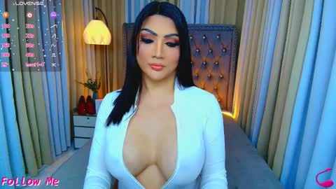 Goddess online show from April 7, 3:36 pm