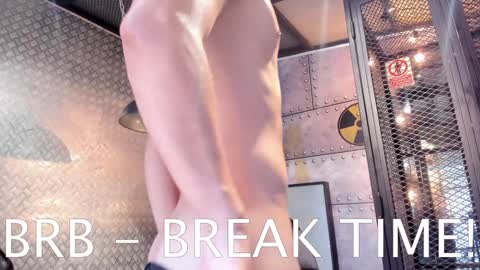 YOURBOYNEXTDOOR online show from January 5, 7:28 pm