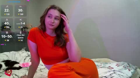 Snapshot of yourcreamyister chatting on January 23, 5:21 pm creamysister online show from January 23, 5:21 pm