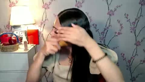 Snapshot of yourdreamgirljane chatting on October 7, 12:28 am JANE online show from October 7, 12:28 am