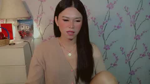 Snapshot of yourdreamgirljane chatting on October 15, 6:42 pm JANE online show from October 15, 6:42 pm