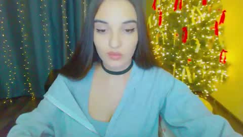 Adele online show from December 17, 2:24 pm