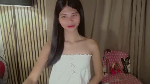 Vivian online show from February 25, 1:20 am