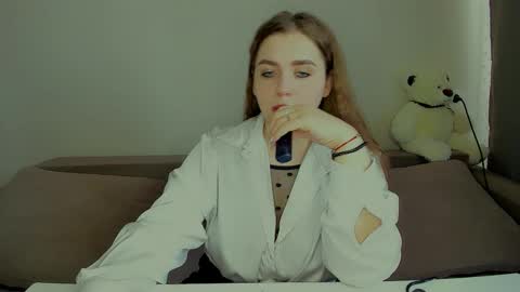 yourgem__ online show from March 18, 6:08 am