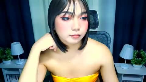 Goddess Yoshi online show from October 20, 8:52 am