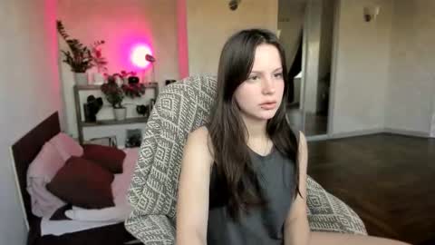 Aida online show from September 11, 11:22 am