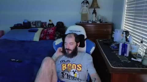 Sh online show from December 3, 1:45 pm