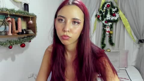 yourkittynicky online show from December 3, 2:53 am