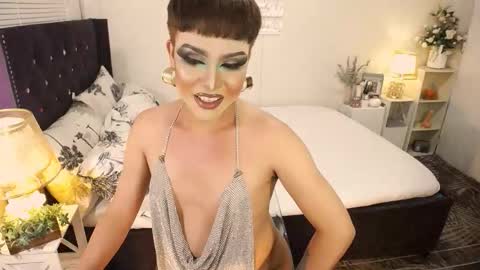 --               online show from October 18, 10:52 am